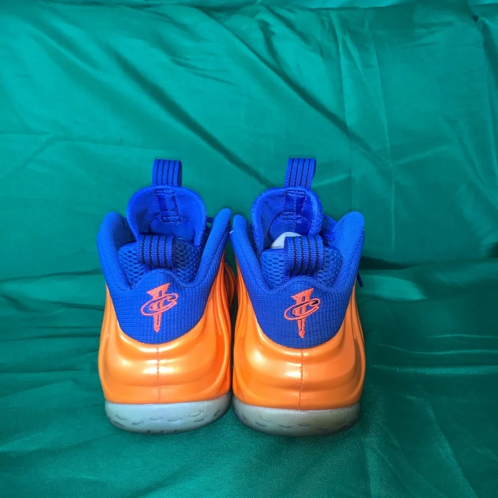 Nike Air Foamposite One ‘Knicks’ - Picture 4 of 8